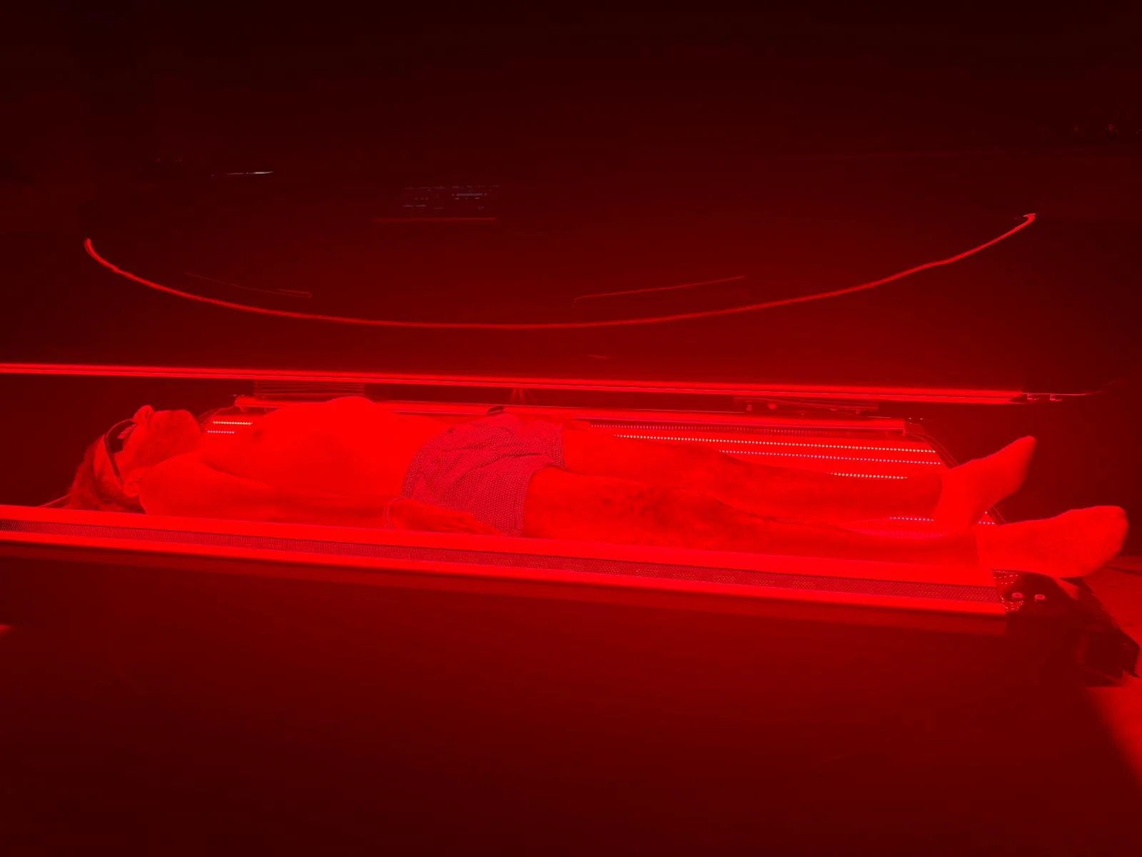 360° Red Light Therapy at Simply Contoured, photo 1